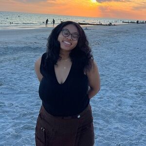 Meet your Posher, Jasmine